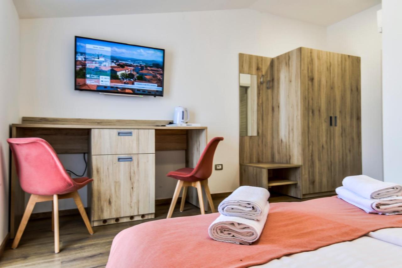 Casa Istriana Dajla Rooms Novigrad  Bagian luar foto